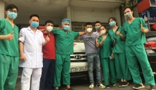 Chàng trai lái xe cứu thương xuyên đêm từ Quảng Bình tới Bắc Giang, tình nguyện hỗ trợ chống dịch