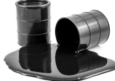 Giá dầu hôm nay 17/3: Tồn kho Mỹ tăng, giá dầu lao dốc