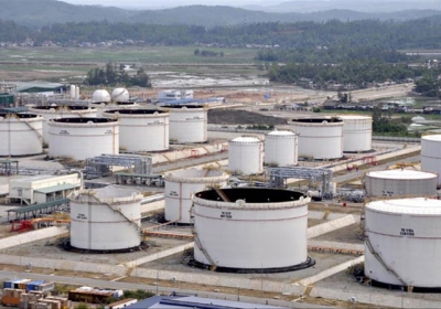 Giá dầu hôm nay 8/1: Nhiều thông tin hỗ trợ, giá dầu thô tăng tốt