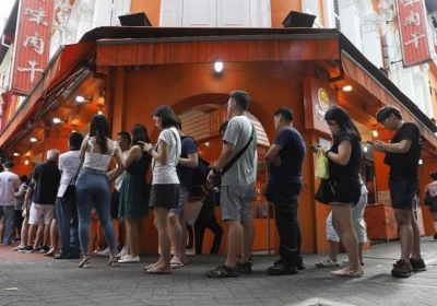 Lần đầu tiên trong lịch sử, tiệm đồ ăn Tết nổi tiếng không còn người xếp hàng mua